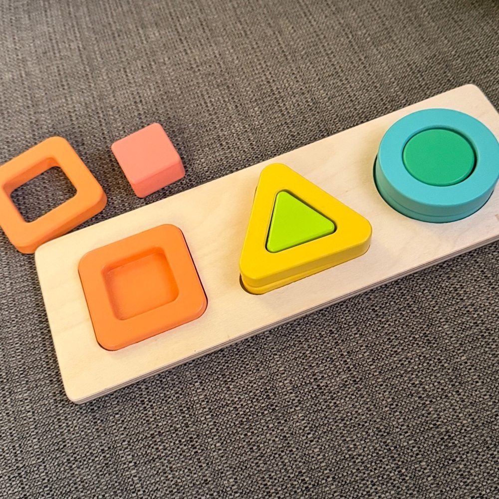 Lovevery Wooden Shape Stacker Puzzle - Picture 2 of 2